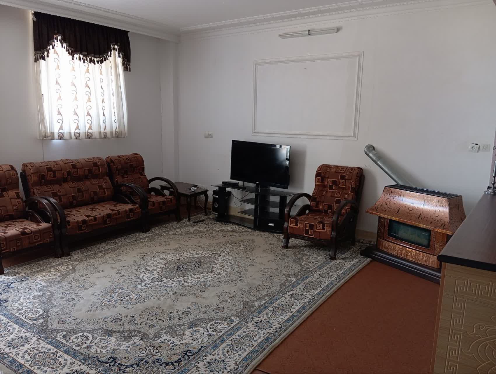 خانه مسافر احمدی در شهر ورزنه ،استان اصفهان ، مشاهده اتاق‌ها و اقامتگاه‌ها رزرو و اجاره آنلاین خانه مسافر احمدی در شهر ورزنه ،استان اصفهان مشاهده قیمت‌های خانه مسافر احمدی در شهر ورزنه ،استان اصفهان رزرو سریع خانه مسافر احمدی در شهر ورزنه ،استان اصفهان جستجوی خانه و ویلا و هتل مشابه خانه مسافر احمدی در شهر ورزنه ،استان اصفهان